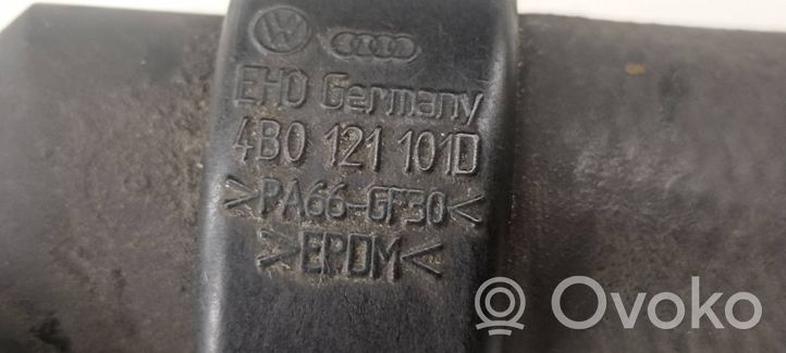 Audi A6 S6 C5 4B Przewód / Wąż chłodnicy 4B0121101D