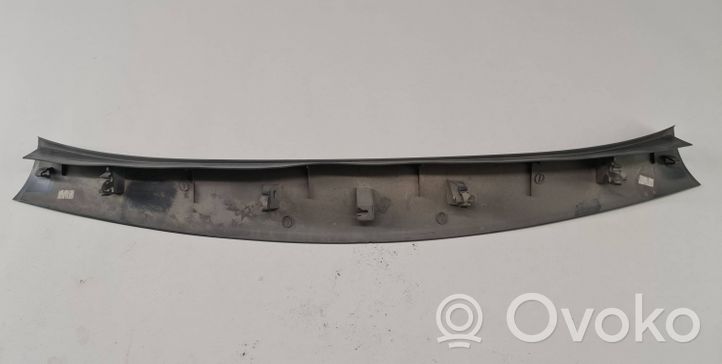 Renault Scenic II -  Grand scenic II Tailgate trim 8200084297