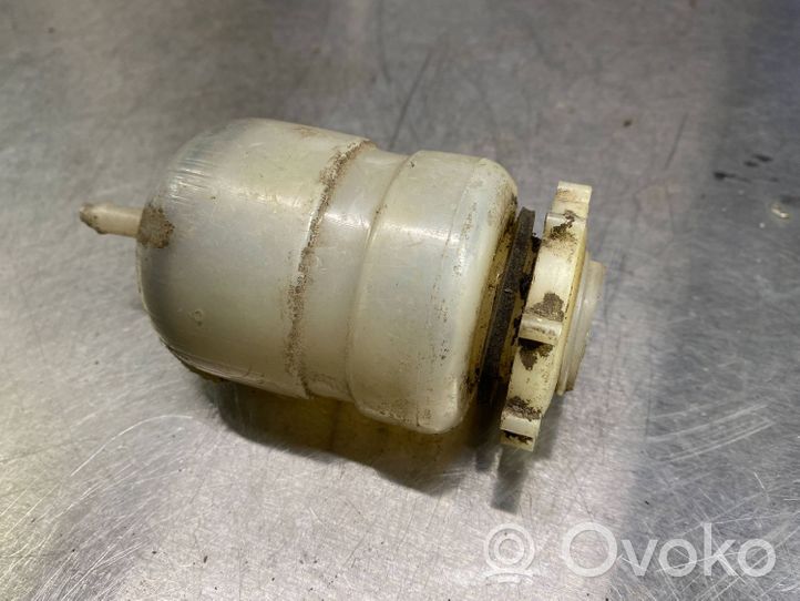 Volkswagen Golf II Clutch fluid reservoir/tank 