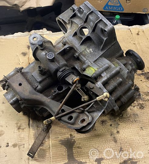 Volkswagen Golf II Manual 5 speed gearbox 020301107H