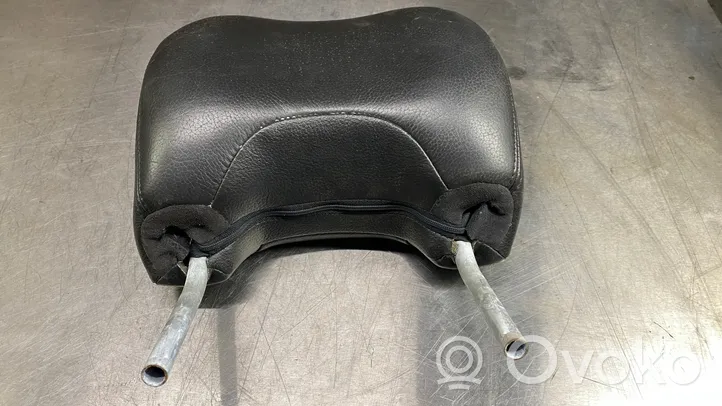 Volvo V70 Priekinės sėdynės galvos atrama 