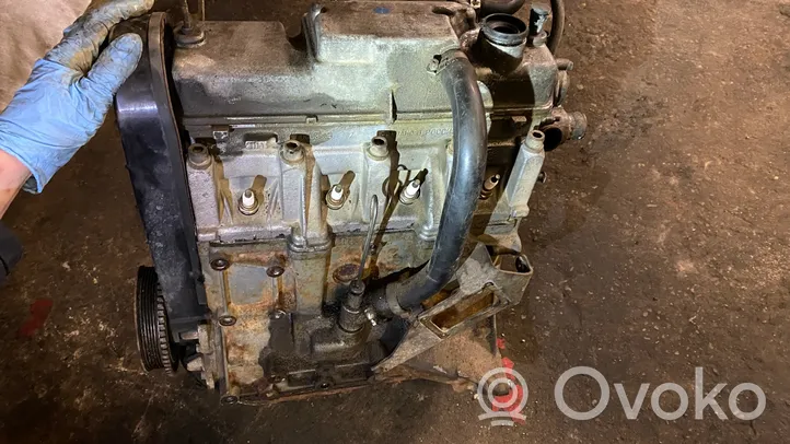 Lada Kalina I Moteur 11181003015