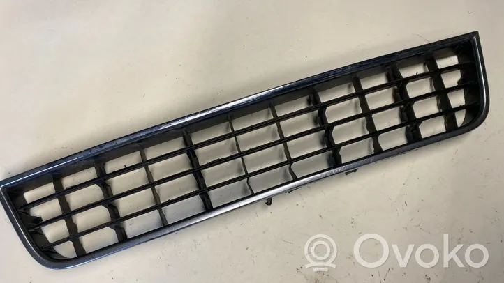 Audi A6 S6 C5 4B Grille de calandre avant 4B0807683L