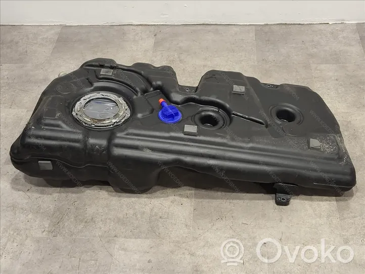 BMW 2 F46 Réservoir de carburant 16117453428