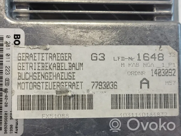 BMW 3 E46 Moottorin ohjainlaite/moduuli 13617793540