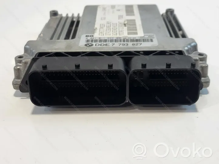 BMW 3 E46 Calculateur moteur ECU 13617793540