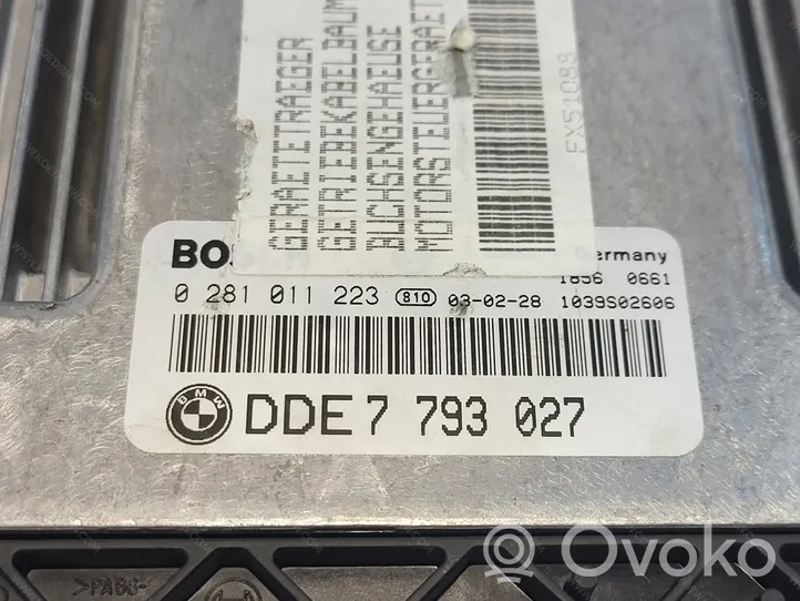 BMW 3 E46 Calculateur moteur ECU 13617793540