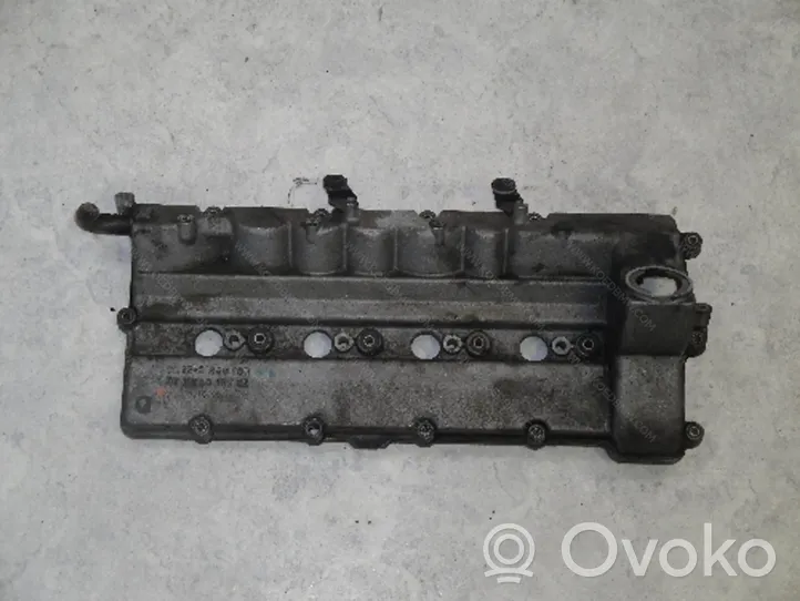 BMW 7 E38 Copertura per bilanciere albero a camme 11122248195