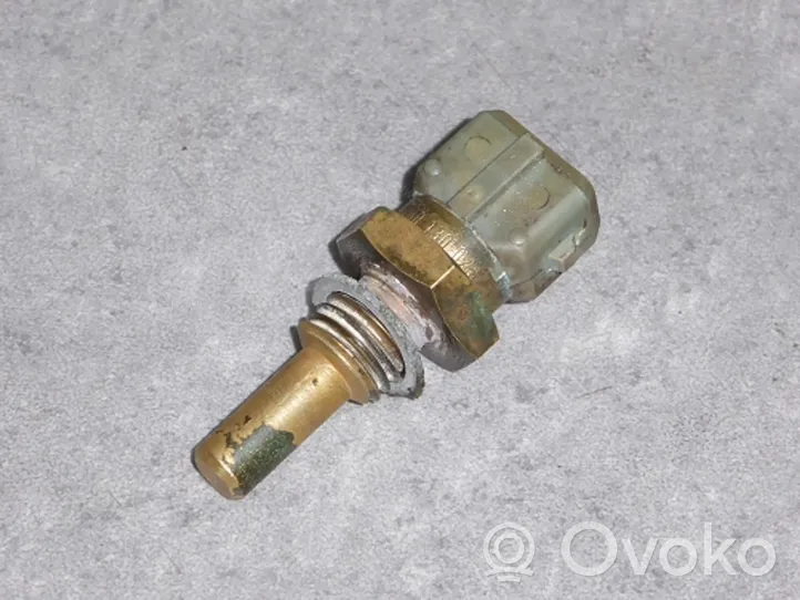 BMW 3 E30 Sensore temperatura del liquido di raffreddamento 13621709967