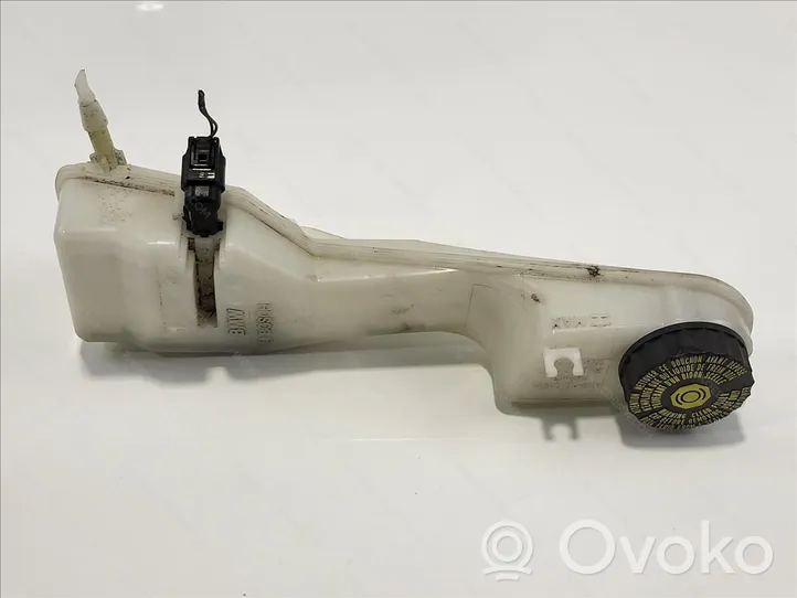 BMW 2 F46 Główny cylinder hamulca 34336866163