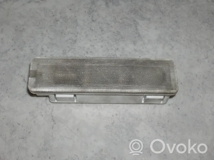 BMW 7 E38 Luce interna per portiera anteriore 63311383055