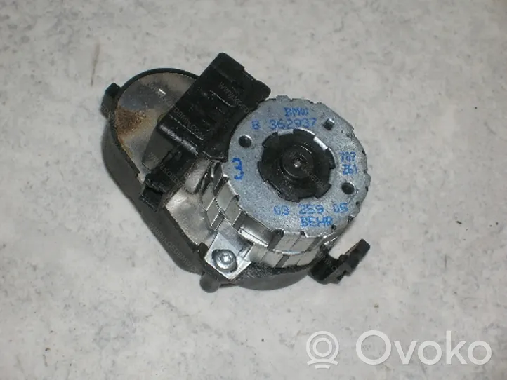 BMW 3 E36 Moteur actionneur de volet de climatisation 64118362937