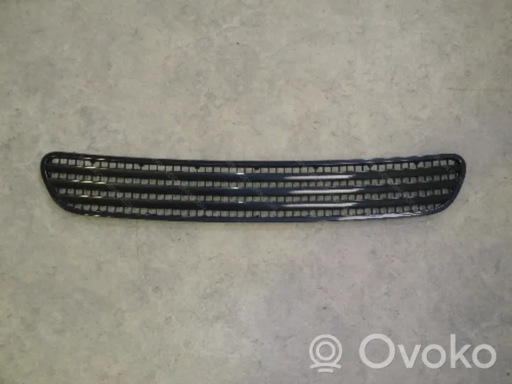 BMW 7 E65 E66 Grille calandre de capot 51137026324