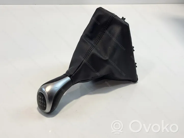 BMW 1 F20 F21 Rivestimento in pelle/manopola della leva del cambio 25117596009