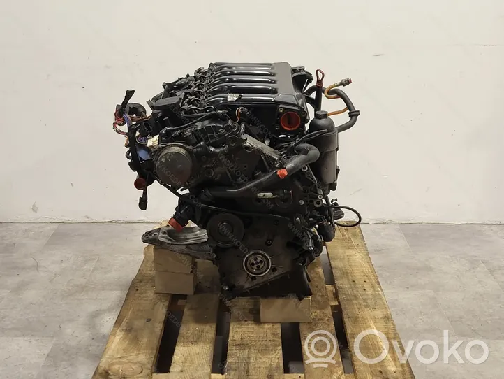 BMW 5 E60 E61 Moteur 11000413755