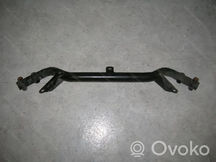 BMW 5 E34 Sottotelaio anteriore 31121133682