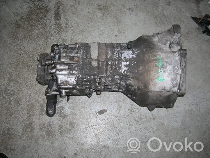 BMW 3 E30 Boîte de vitesses manuelle à 5 vitesses 23001221206