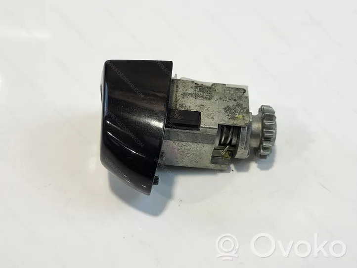 BMW 1 F20 F21 Zamek drzwi przednich 51217310727