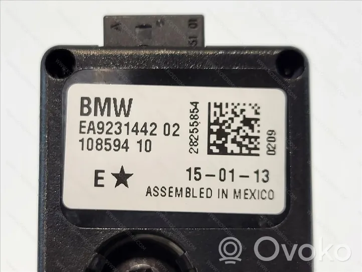 BMW 3 F30 F35 F31 Radion/GPS-laitteen pääyksikön kehys 65209231442