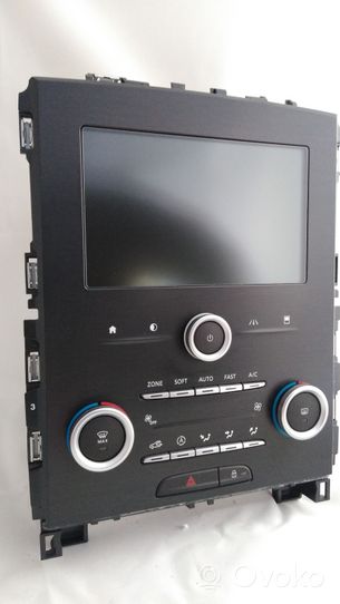 Renault Megane IV Monitor / wyświetlacz / ekran A14722B