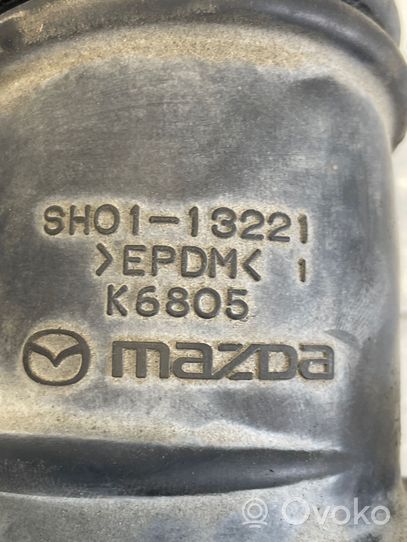 Mazda 6 Część rury dolotu powietrza SH0113221