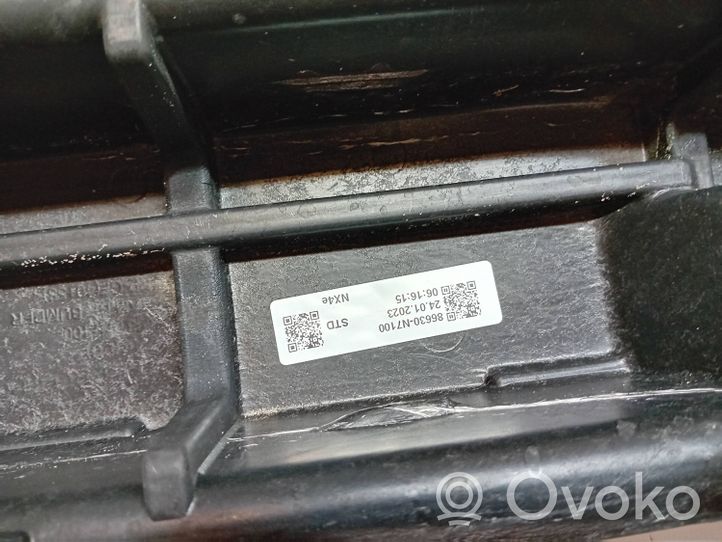 Hyundai Tucson IV NX4 Traversa di supporto paraurti posteriore 86630N7100