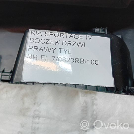 KIA Sportage Dvidurio galinių vietų šoninis apdailos skydas 83361F1000