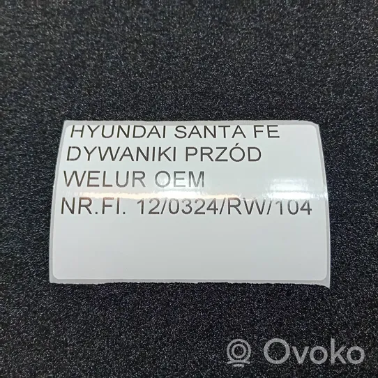 Hyundai Santa Fe Zestaw dywaników samochodowych DZ2W143ADE01