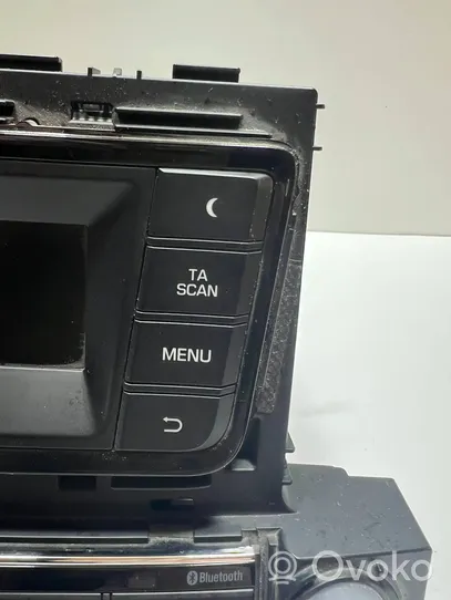 Hyundai Tucson TL Radio/CD/DVD/GPS-pääyksikkö 96170-D70104X