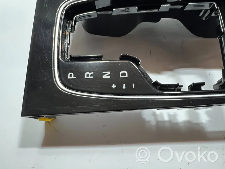 Hyundai Tucson IV NX4 Inserti decorativi cornice della consolle centrale 84670-N7000