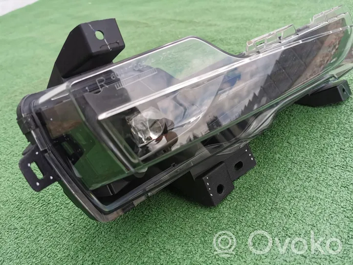 Tesla Model 3 LED-Tagfahrscheinwerfer 1077396-00-C