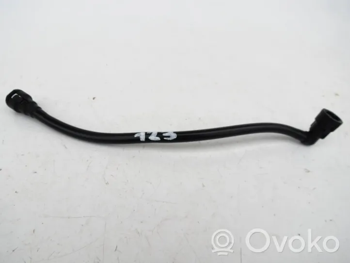 Volvo XC60 Vacuum line/pipe/hose 32222163