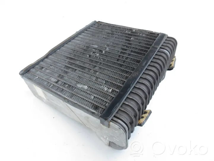 Audi Q7 4L Radiateur de chauffage 7L0820102M