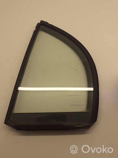 Honda Civic Front door vent window glass four-door D0T23