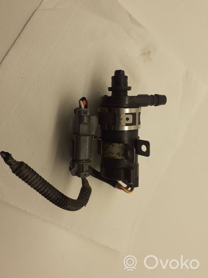 Honda Civic Headlight washer pump 22613