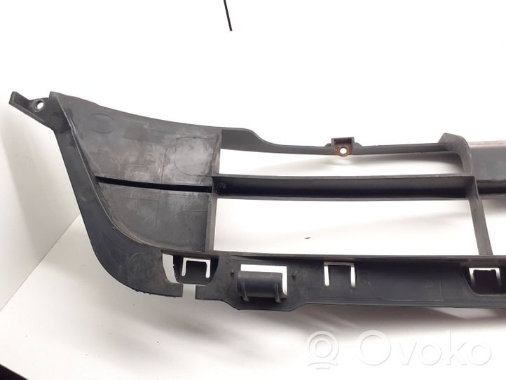 Honda FR-V Grille inférieure de pare-chocs avant 71102SJD0000