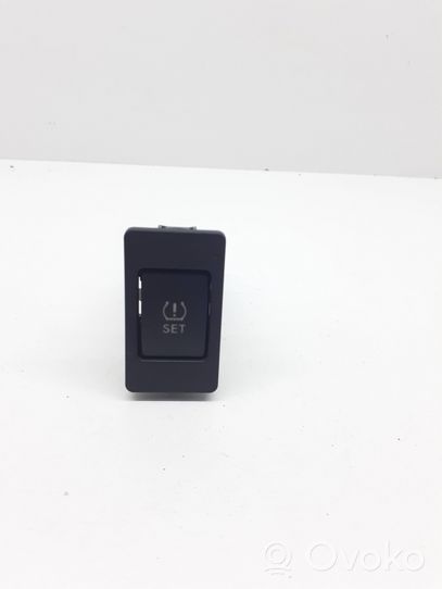 Subaru Outback (BS) Tyre pressure reset button TPMS 16215m
