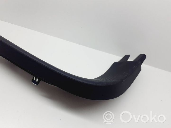 Toyota Avensis T270 Altro elemento di rivestimento bagagliaio/baule 6793805030