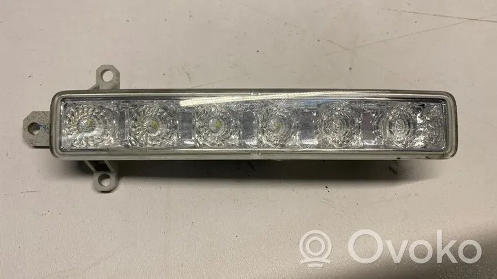 Toyota Aygo AB40 LED-päiväajovalo 9815568380