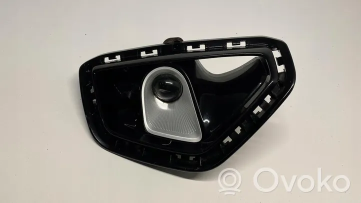 KIA Stonic Grille inférieure de pare-chocs avant 86525-H8410