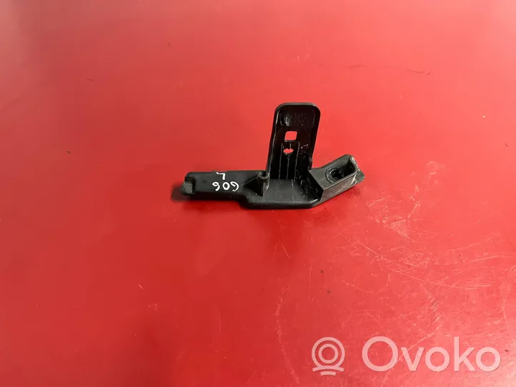 BMW X6 G06 Supporto di montaggio del parafango 7478845