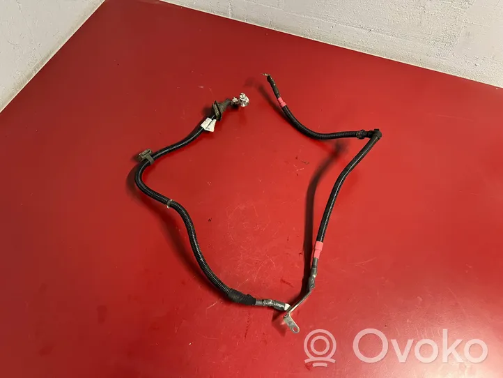 BMW X1 F48 F49 Cable positivo (batería) 8513157