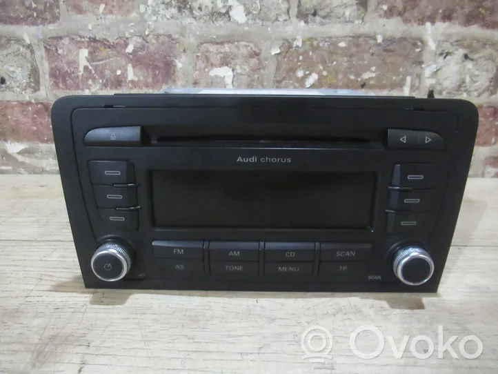 Audi A3 S3 8P Radio/CD/DVD/GPS head unit 8P0035152F