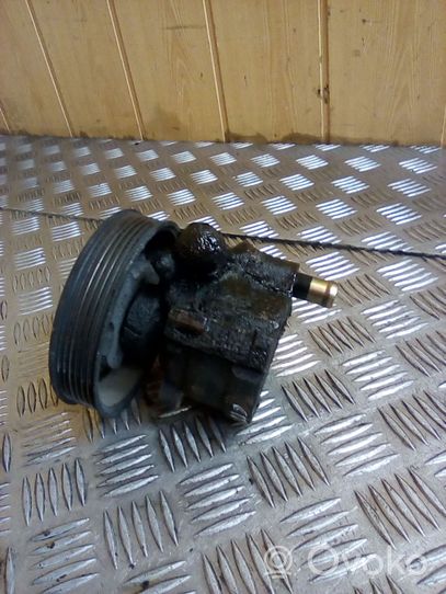 Citroen C5 Ohjaustehostimen pumppu 9640458580