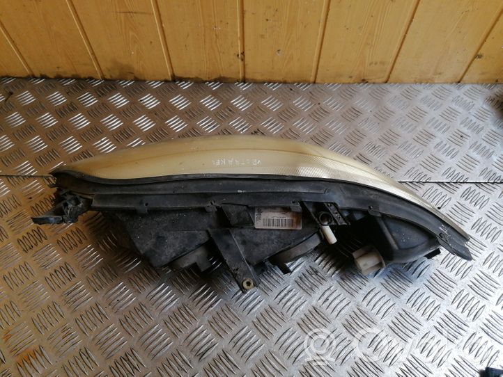 Opel Vectra B Lampa przednia 2004HCRPL