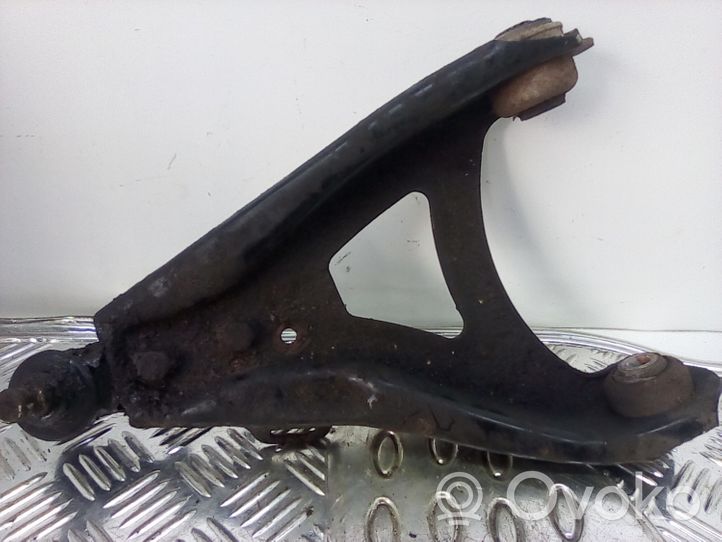 Renault Megane I Front lower control arm/wishbone 