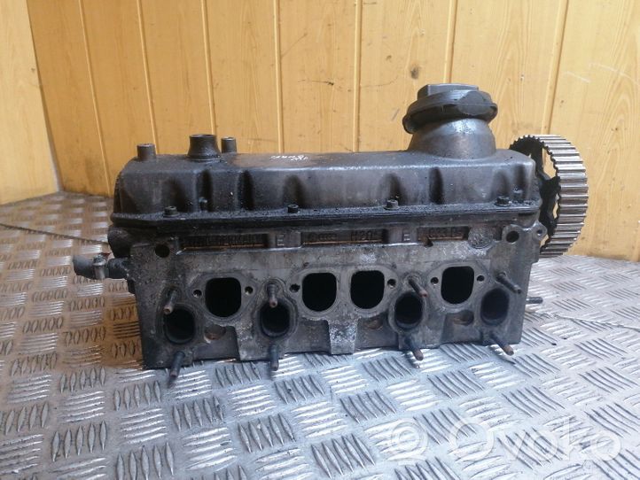 Volkswagen Bora Culasse moteur 038103373E