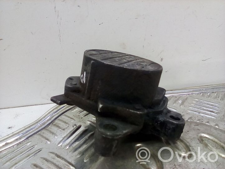 Volkswagen Bora Alipainepumppu 038145101B