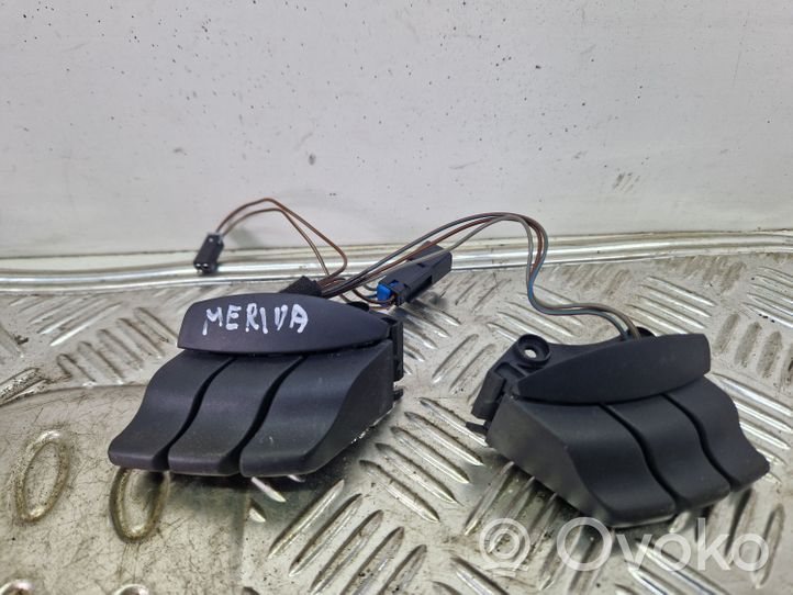 Opel Meriva A Boutons / interrupteurs volant 09185419