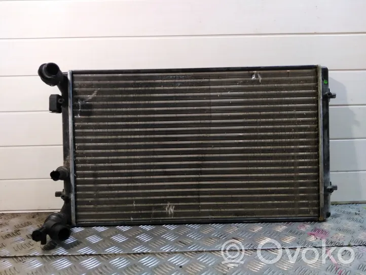 Volkswagen Bora Radiateur de refroidissement 509529A